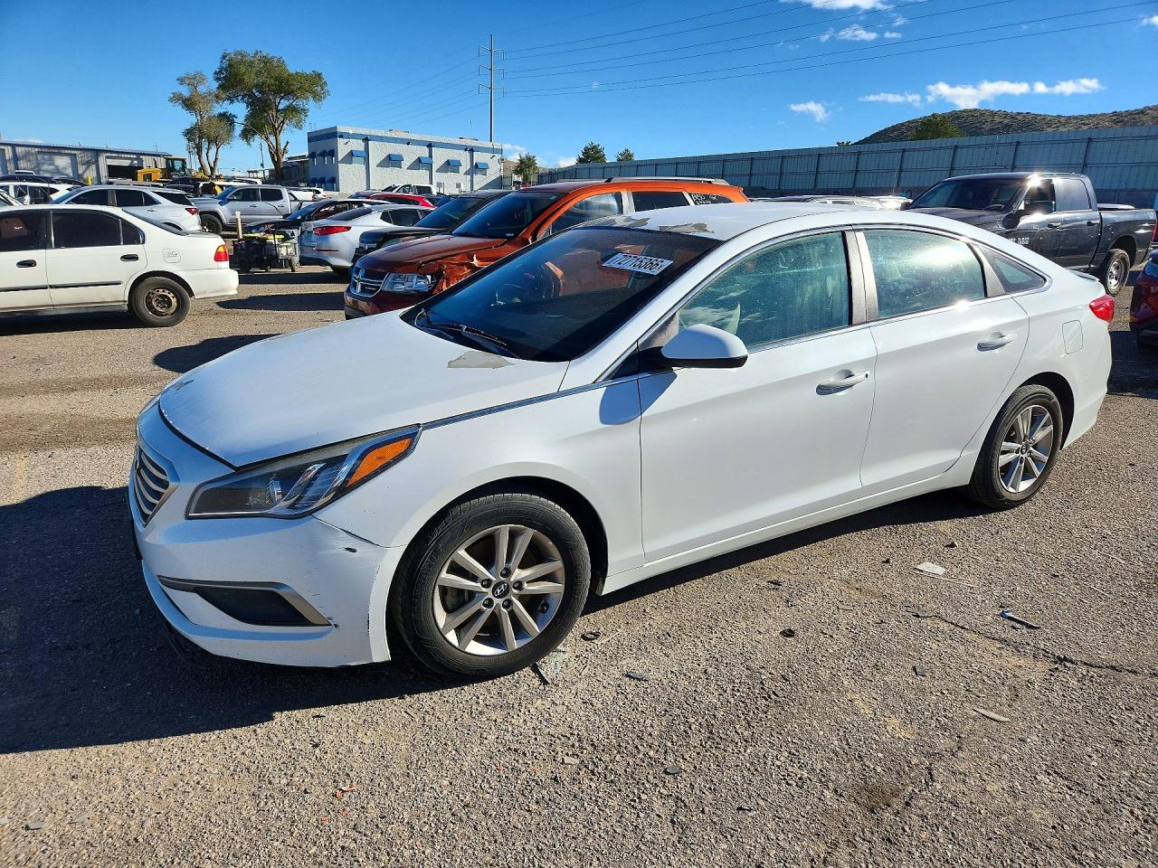 2017 HYUNDAI SONATA SE | 5NPE24AF3HH452324 | UPCARS
