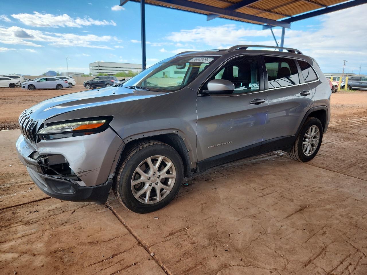 2016 JEEP CHEROKEE LATITUDE | 1C4PJLCB2GW216398 | UPCARS