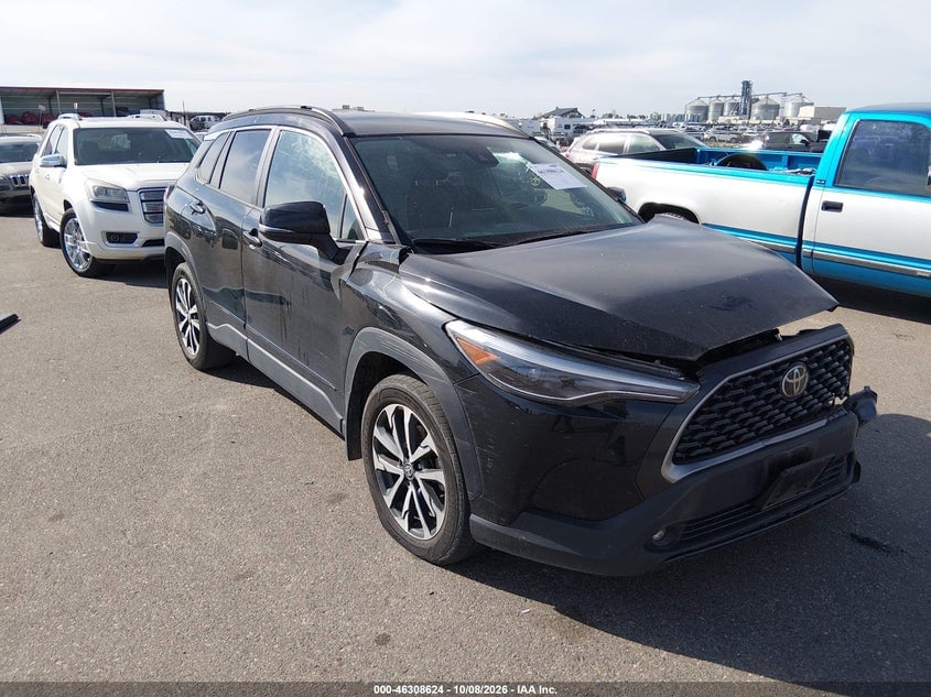 2022 TOYOTA COROLLA CROSS XLE | 7MUDAABG7NV016169 | UPCARS