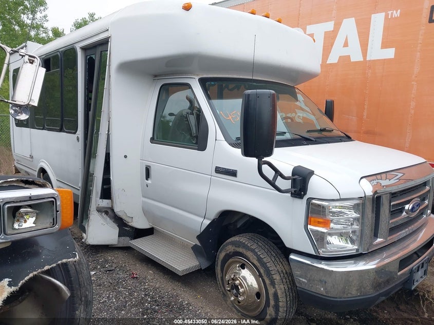 2020 FORD E-350 CUTAWAY | 1FDWE3FS3KDC47655 | UPCARS