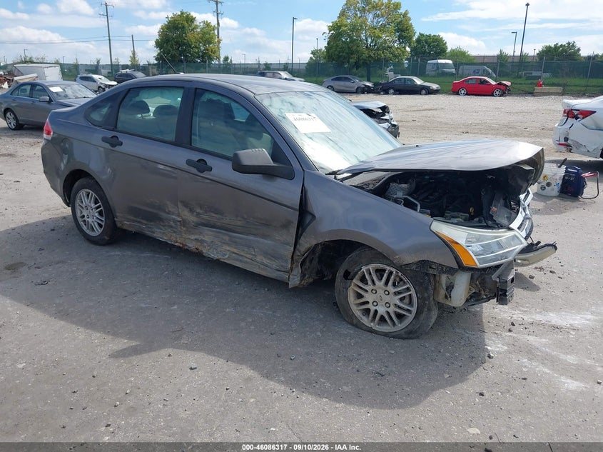 2011 FORD FOCU SE | 1FAHP3FN3BW173228 | UPCARS