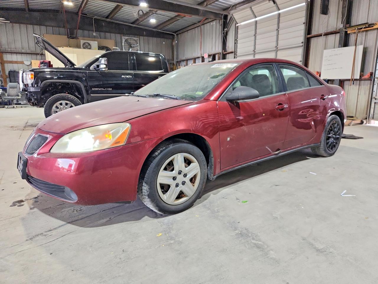 2008 PONTIAC G6 VALUE LEADER | 1G2ZF57B684245503 | UPCARS