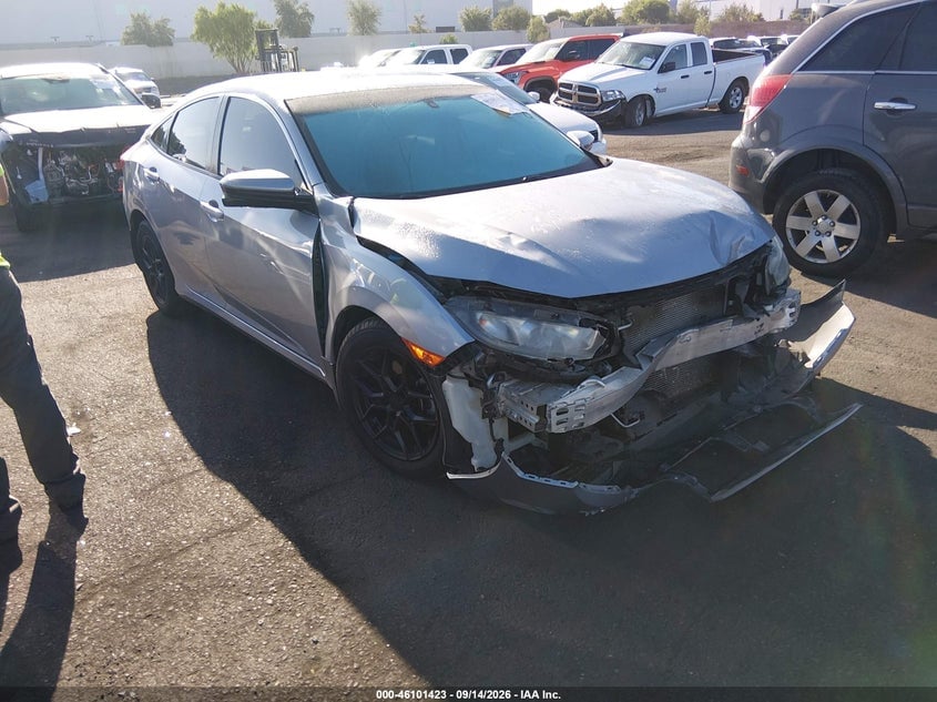 2018 HONDA CIVIC EX | 2HGFC2F76JH577843 | UPCARS