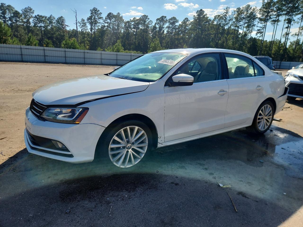 2016 VOLKSWAGEN JETTA SEL | 3VWL17AJ0GM376471 | UPCARS