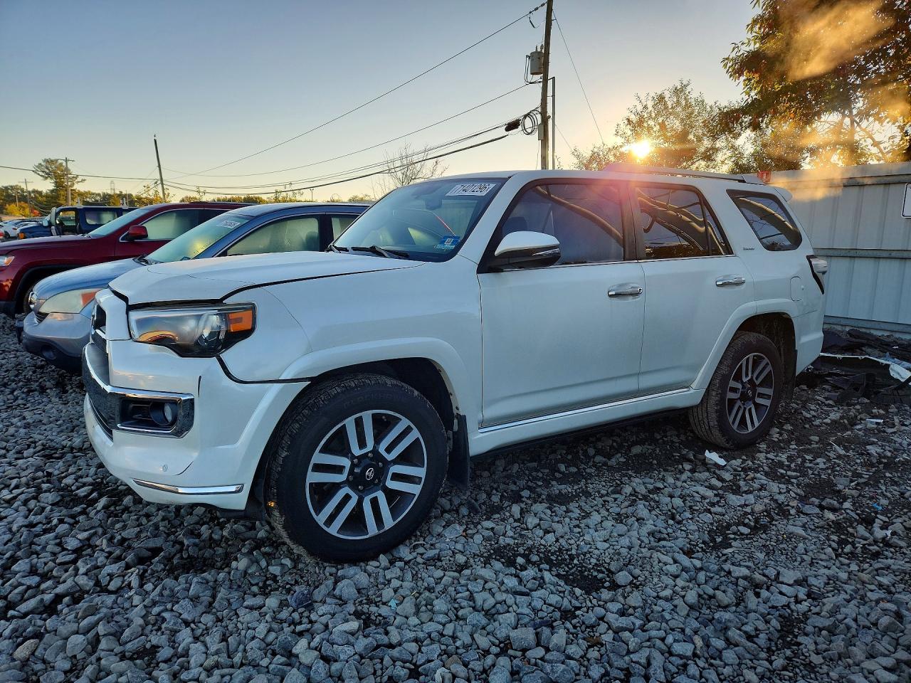 2016 TOYOTA 4RUNNER LIMITED | JTEBU5JR6G5378419 | UPCARS