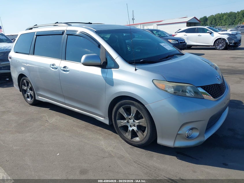 2013 TOYOTA SIENNA SE 8 PASSENGER | 5TDXK3DC3DS316011 | UPCARS