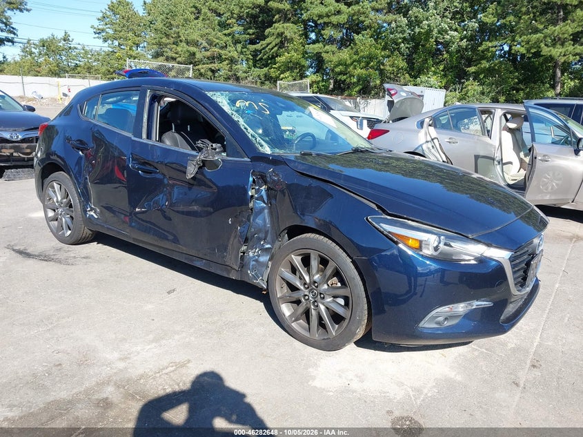 2018 MAZDA MAZDA3 GRAND TOURING | 3MZBN1M34JM267836 | UPCARS