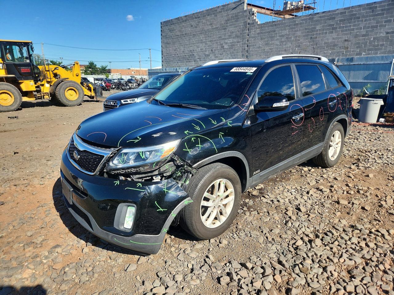 2014 KIA SORENTO LX | 5XYKTCA64EG520420 | UPCARS