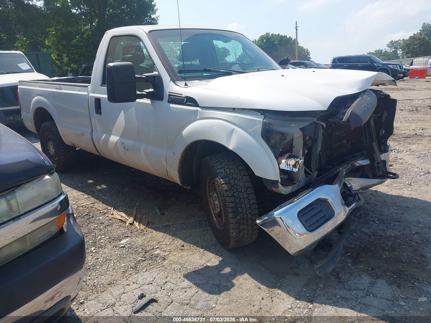 2012 FORD SUPER DUTY F-250 SRW XL/XLT | 1FTBF2A63CEA19722 | UPCARS