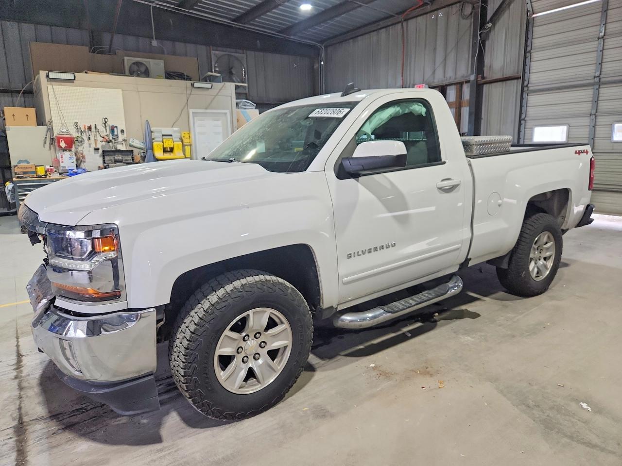 2017 CHEVROLET SILVERADO K1500 LT | 1GCNKREC2HZ202109 | UPCARS