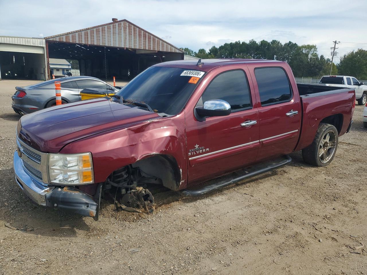 2013 CHEVROLET SILVERADO C1500 LT | 3GCPCSE02DG132611 | UPCARS