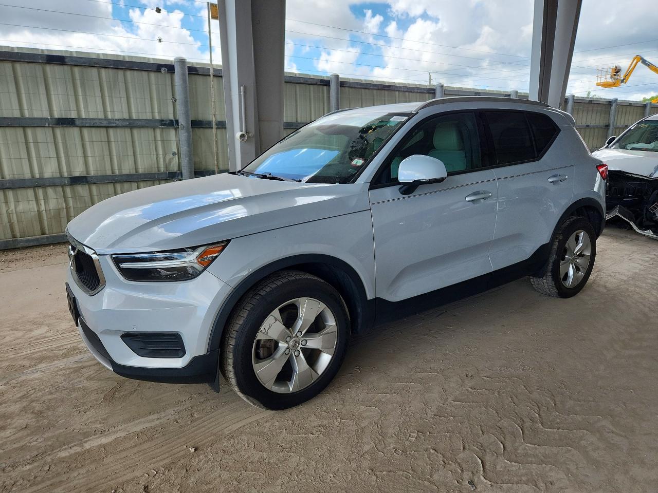 2020 VOLVO XC40 T4 MOMENTUM | YV4AC2HKXL2210138 | UPCARS