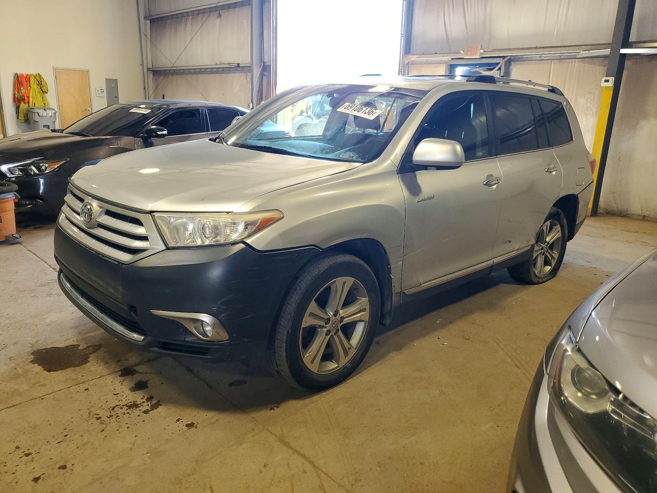 2012 TOYOTA HIGHLANDER LIMITED | 5TDDK3EH2CS097490 | UPCARS