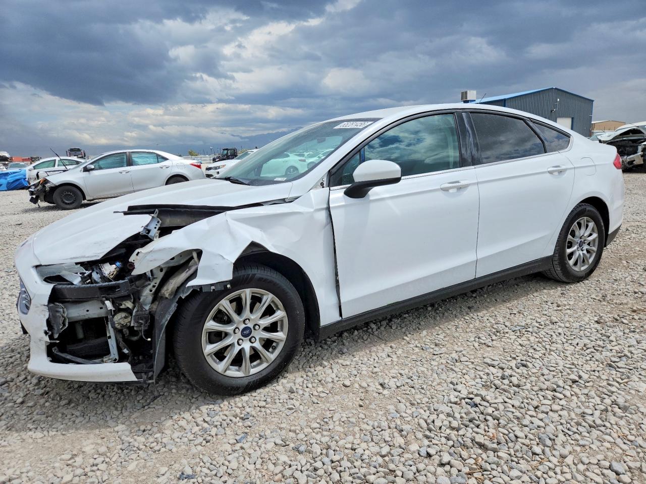 2016 FORD FUSION S | 3FA6P0G74GR333357 | UPCARS