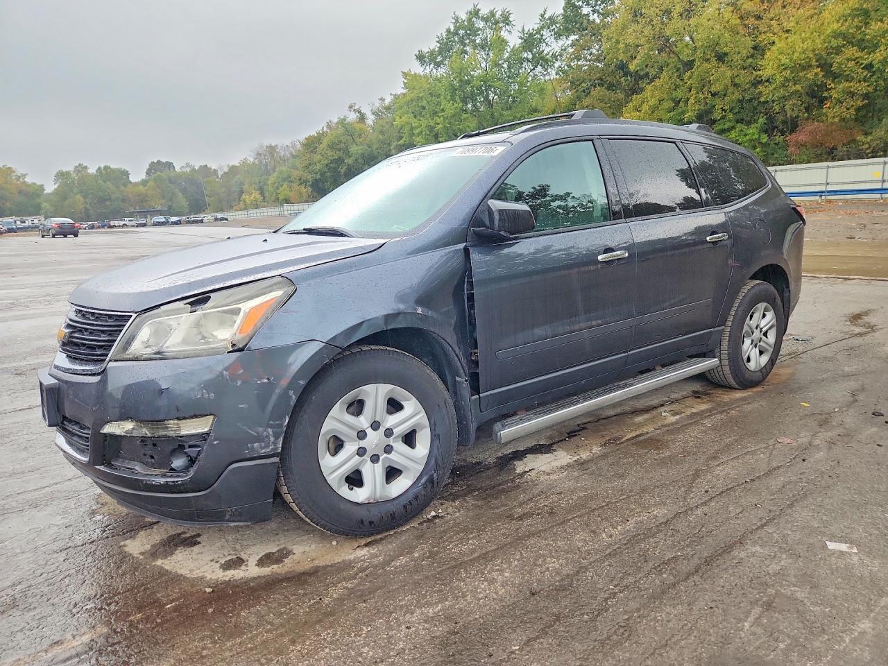 2013 CHEVROLET TRAVERSE LS | 1GNKVFKD5DJ205219 | UPCARS