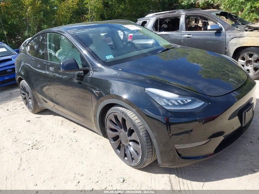 2021 TESLA MODEL Y PERFORMANCE DUAL MOTOR ALL-WHEEL DRIVE | 5YJYGDEF6MF098252 | UPCARS