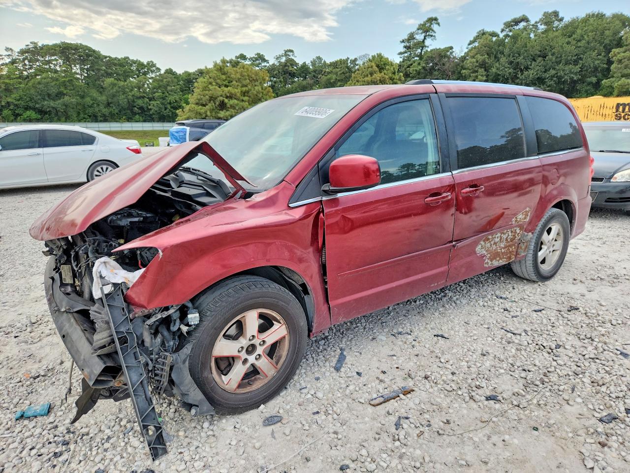 2011 DODGE CARAVAN CREW | 2D4RN5DG6BR699949 | UPCARS