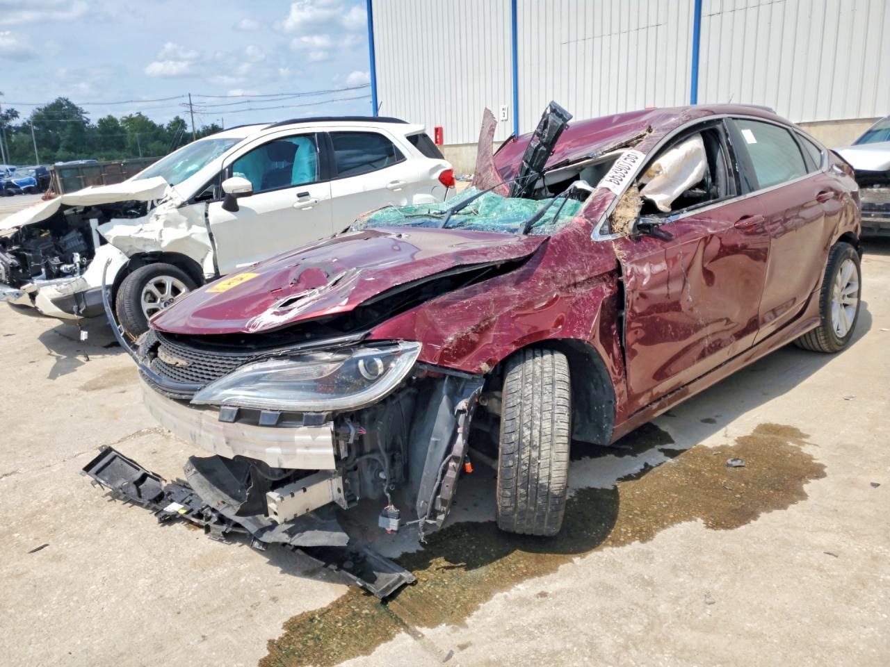 2015 CHRYSLER 200 LIMITED | 1C3CCCAB3FN595688 | UPCARS