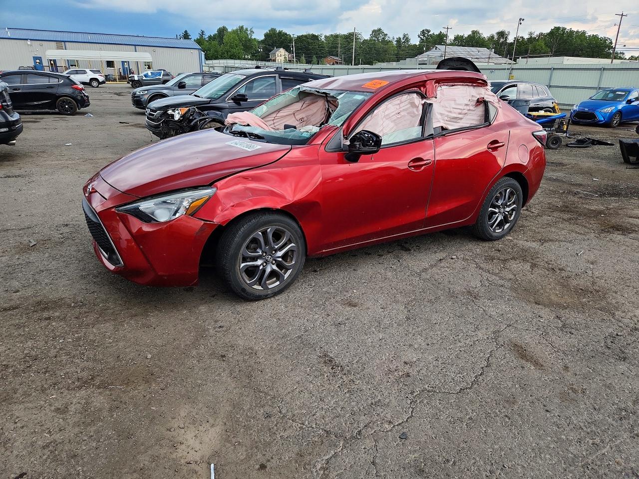 2019 TOYOTA YARIS LE | 3MYDLBYV4KY518899 | UPCARS