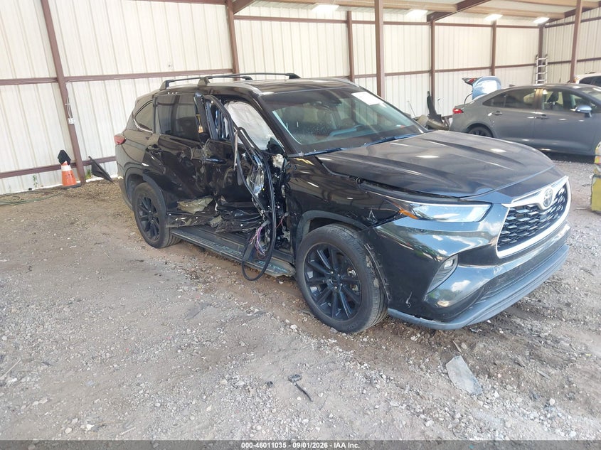 2022 TOYOTA HIGHLANDER XLE | 5TDHZRAH5NS125341 | UPCARS