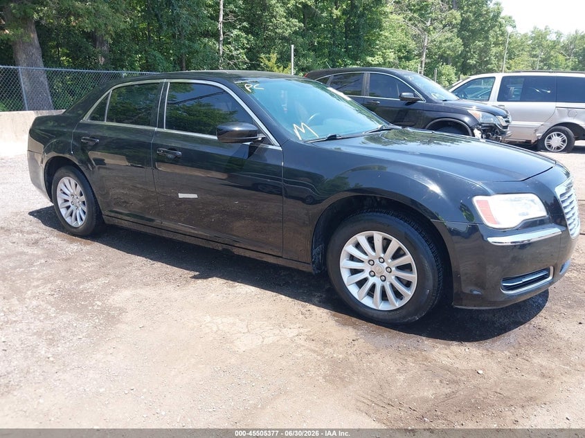 2012 CHRYSLER 300 | 2C3CCAAG1CH231631 | UPCARS