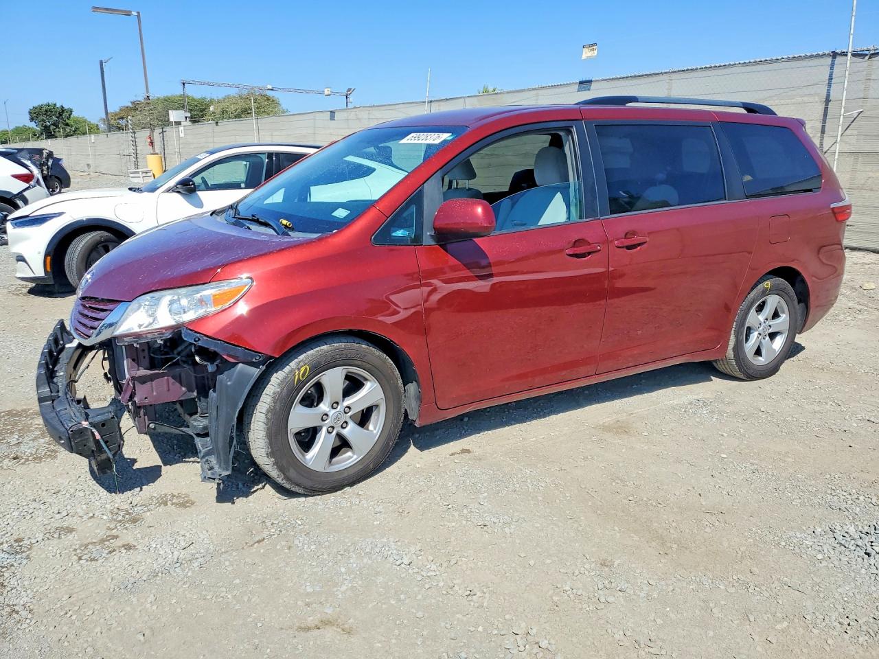 2016 TOYOTA SIENNA LE | 5TDKK3DC7GS691026 | UPCARS