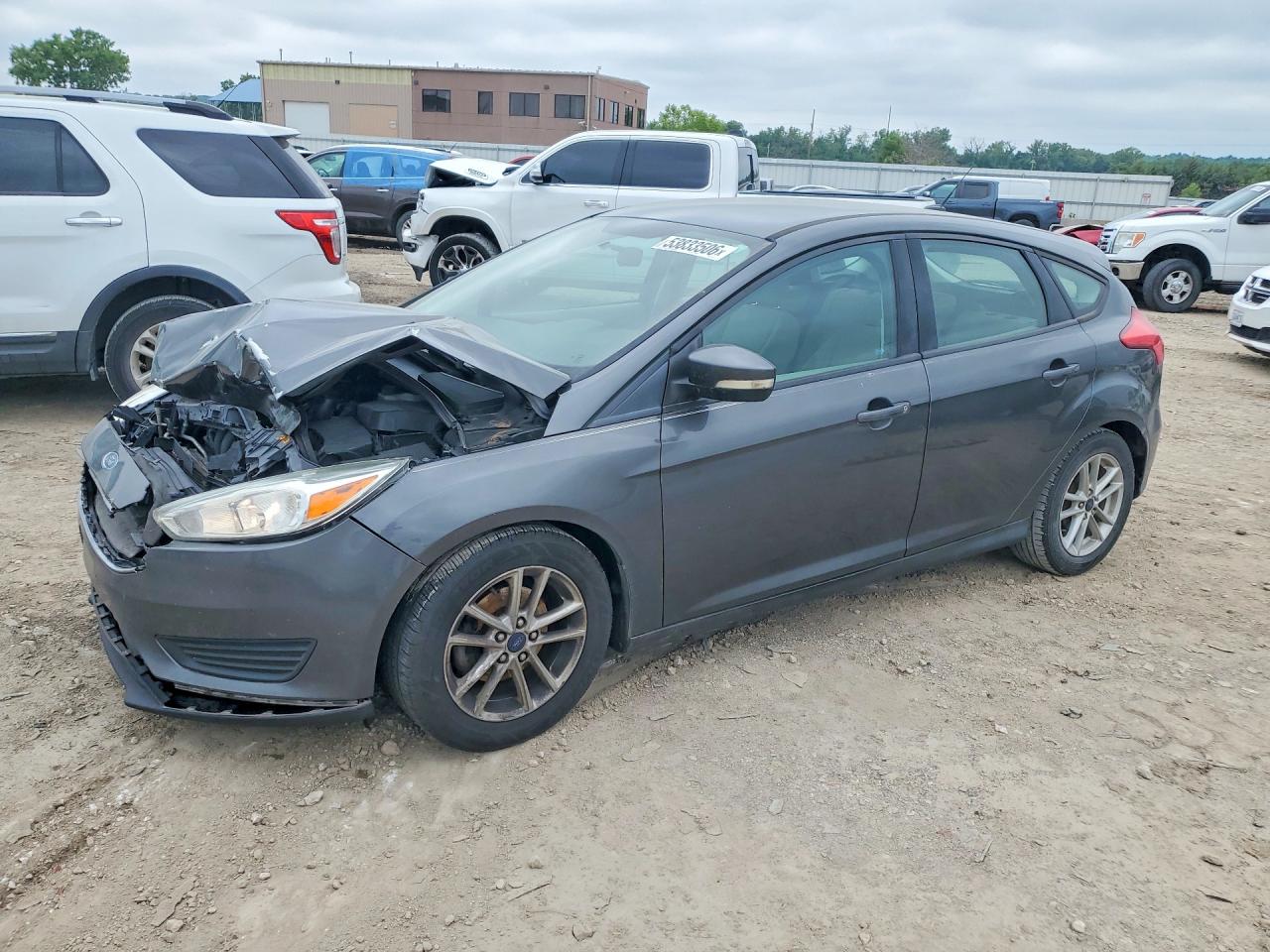 2017 FORD FOCU SE | 1FADP3K27HL215856 | UPCARS