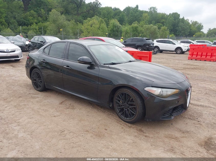2017 ALFA ROMEO GIULIA RWD | ZARFAEBN6H7546128 | UPCARS