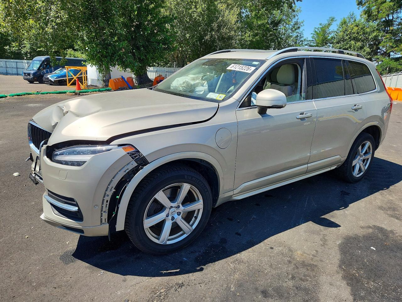 2016 VOLVO XC90 T8 | YV4BC0PK1G1080904 | UPCARS