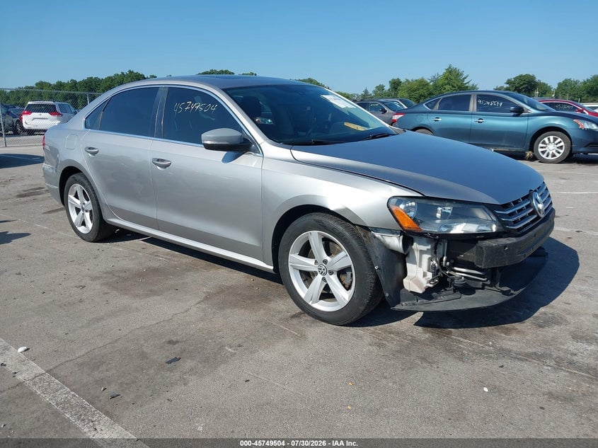 2013 VOLKSWAGEN PASSAT 2.0L TDI SE | 1VWBN7A35DC043682 | UPCARS