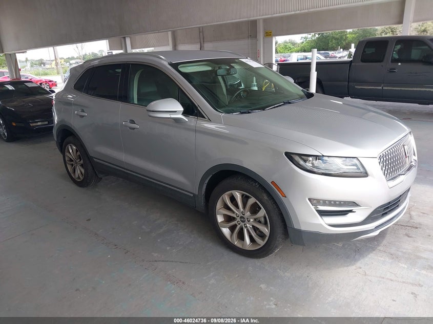 2019 LINCOLN MKC SELECT | 5LMCJ2C9XKUL47727 | UPCARS