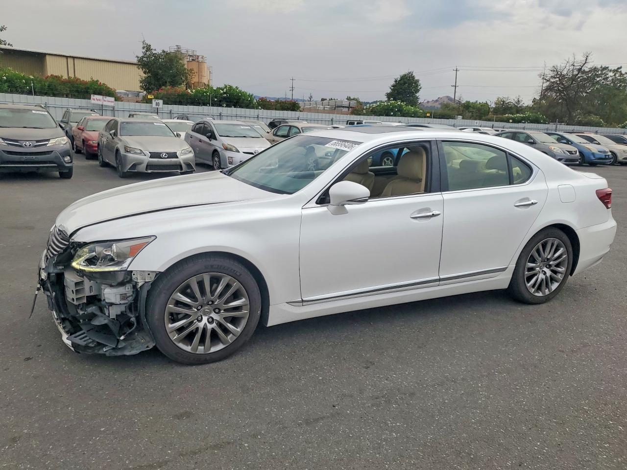 2016 LEXUS LS 460 | JTHBL5EF1G5142587 | UPCARS
