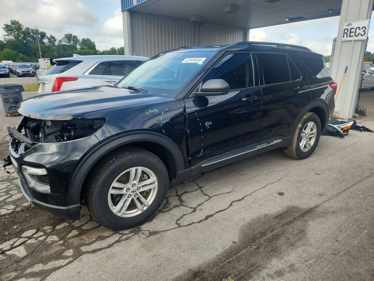 2022 FORD EXPLORER XLT | 1FMSK8DH1NGB27643 | UPCARS
