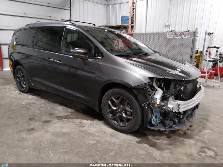 2018 CHRYSLER PACIFICA LIMITED | 2C4RC1GGXJR354591 | UPCARS