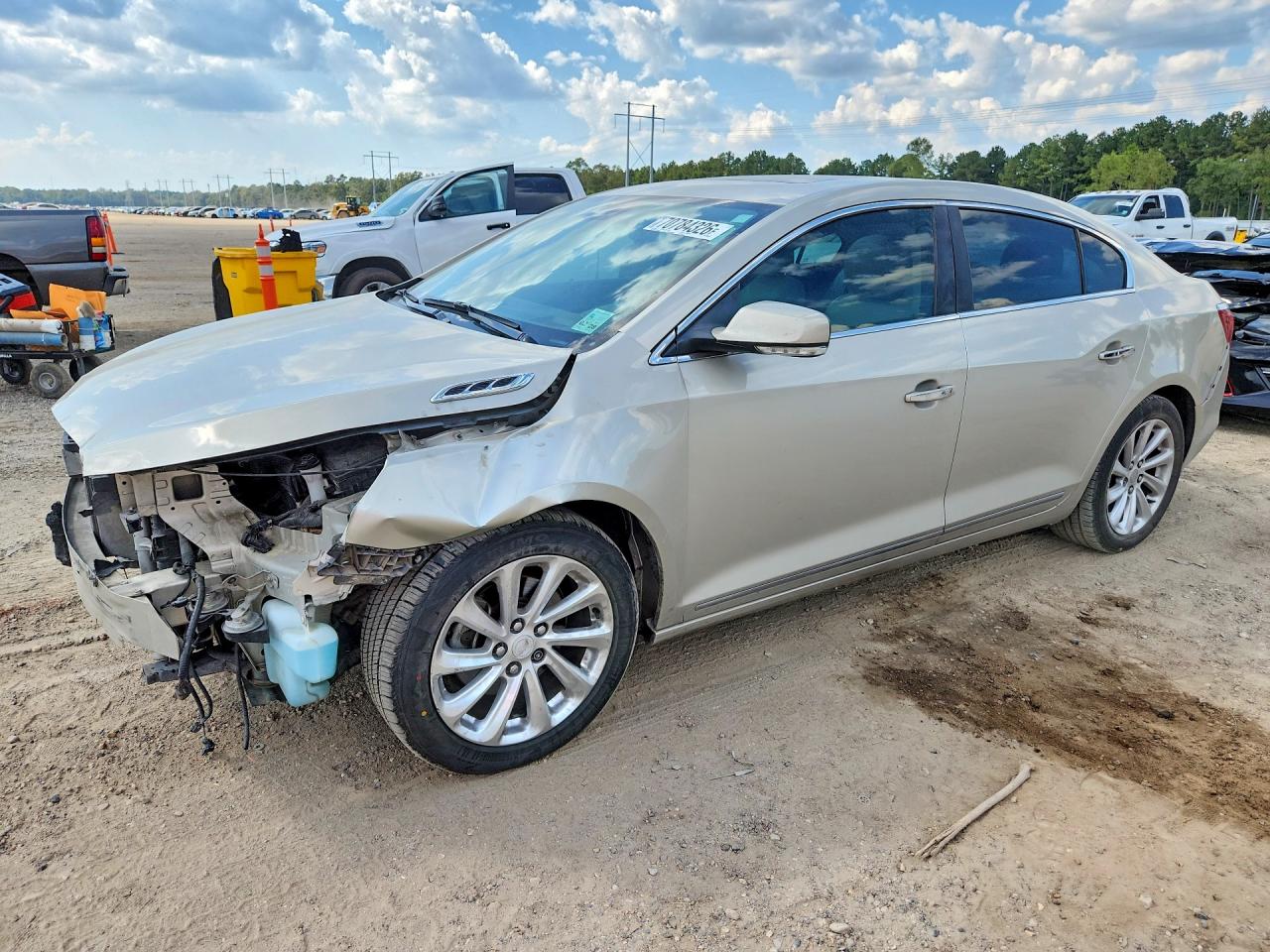 2014 BUICK LACROSSE | 1G4GB5G3XEF156987 | UPCARS