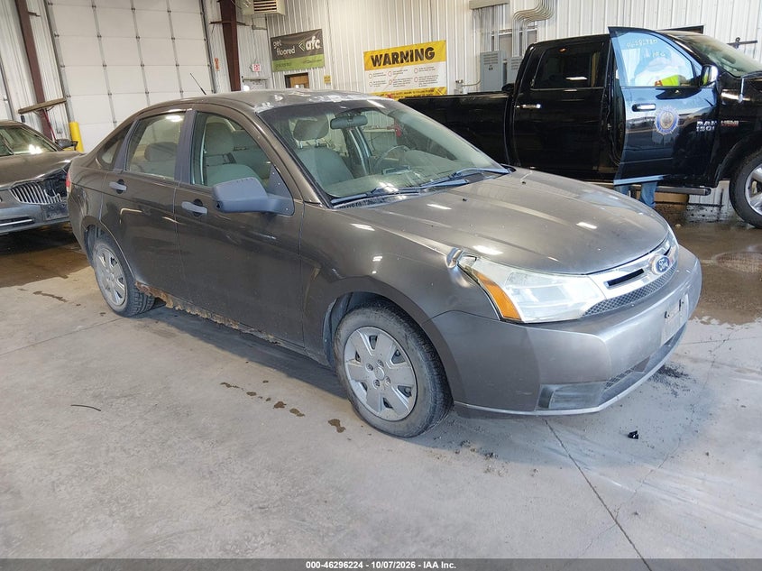 2010 FORD FOCU S | 1FAHP3EN7AW262252 | UPCARS