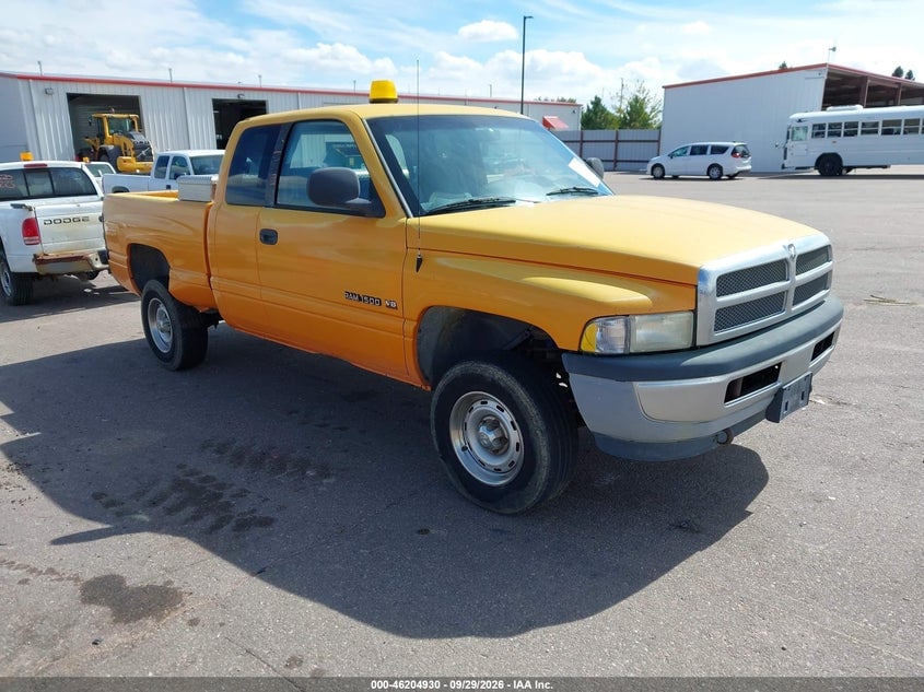 1999 DODGE RAM 1500 ST | 3B7HF13Y4XM569238 | UPCARS