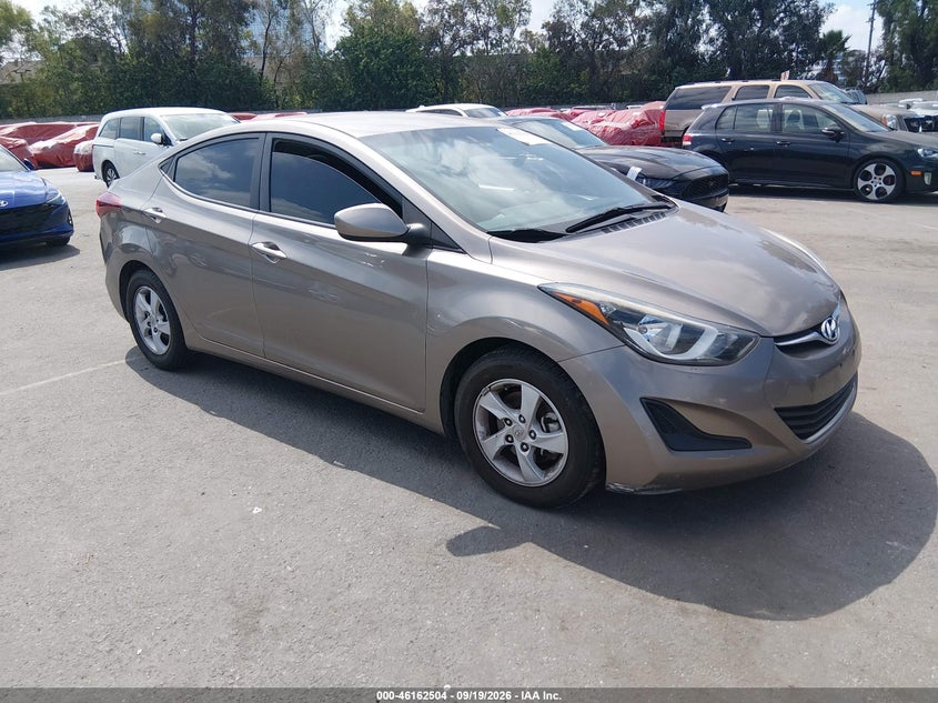 2015 HYUNDAI ELANTRA SE | 5NPDH4AE1FH630827 | UPCARS