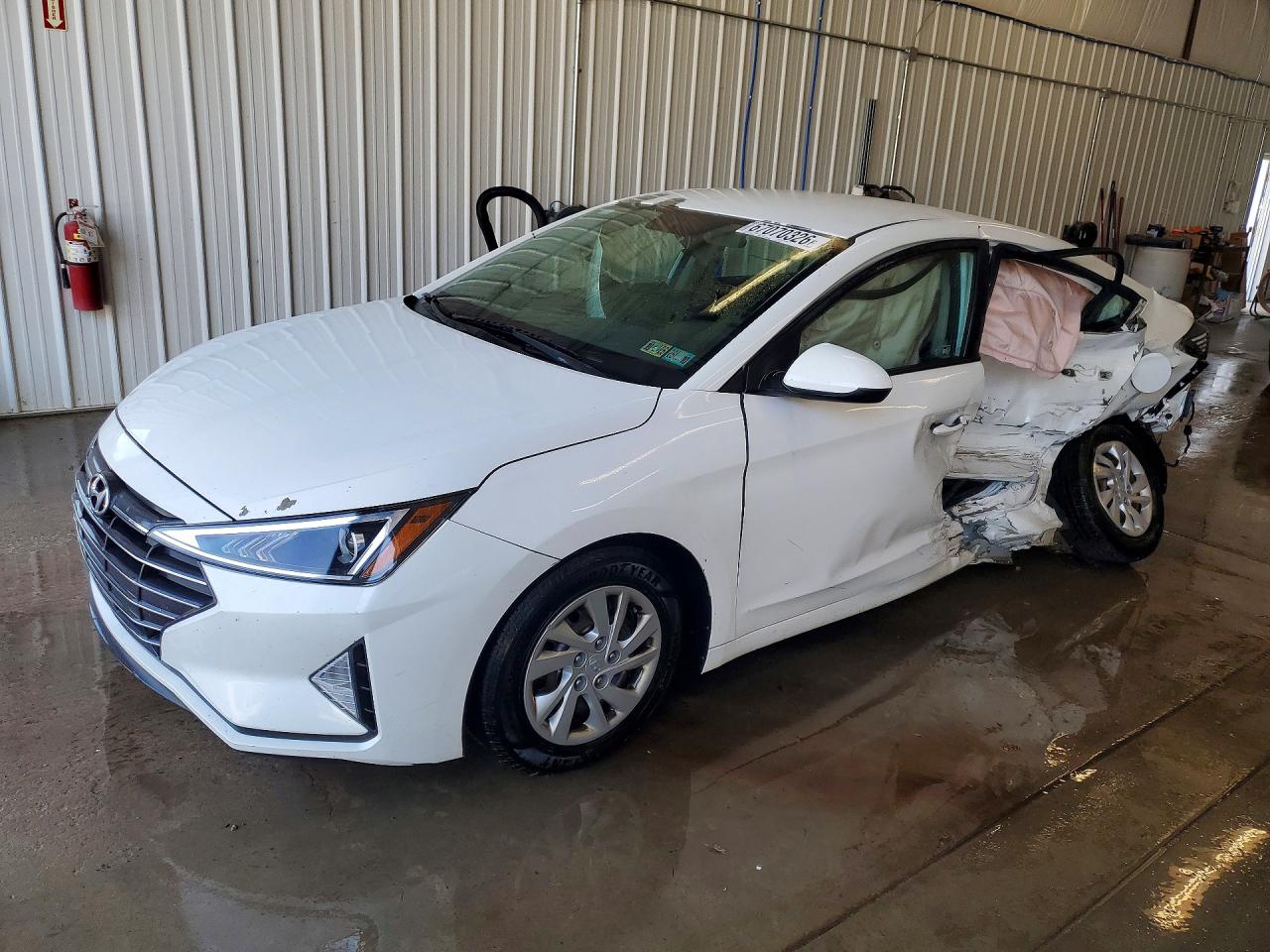 2019 HYUNDAI ELANTRA SE | 5NPD74LF4KH469988 | UPCARS