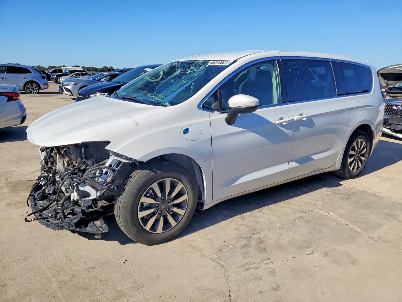 2023 CHRYSLER PACIFICA HYBRID TOURING L | 2C4RC1L71PR554287 | UPCARS