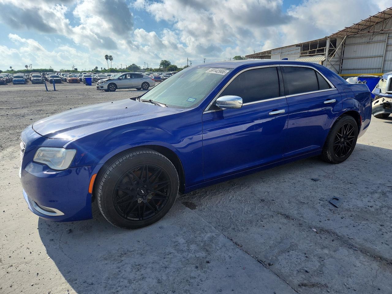 2019 CHRYSLER 300 LIMITED | 2C3CCAKG5KH722815 | UPCARS