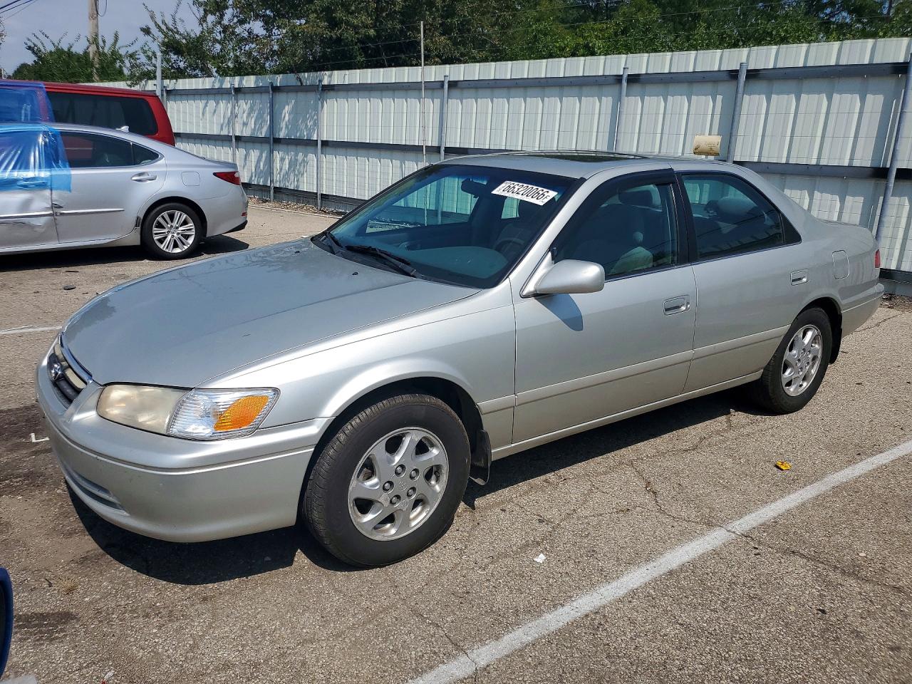 2000 TOYOTA CAMRY LE V6 | 4T1BF28K6YU107160 | UPCARS
