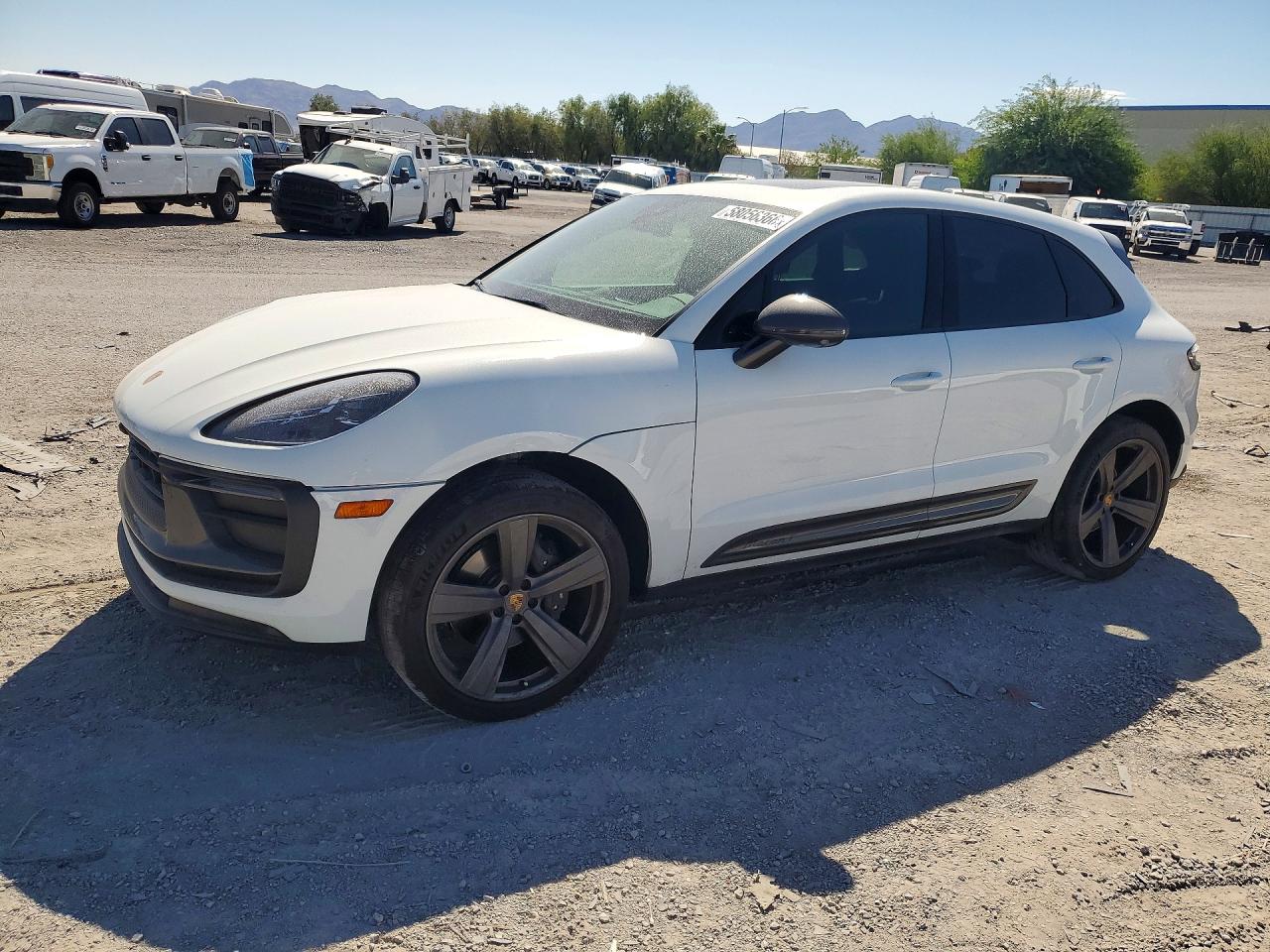 2024 PORSCHE MACAN BASE | WP1AA2A58RLB03426 | UPCARS