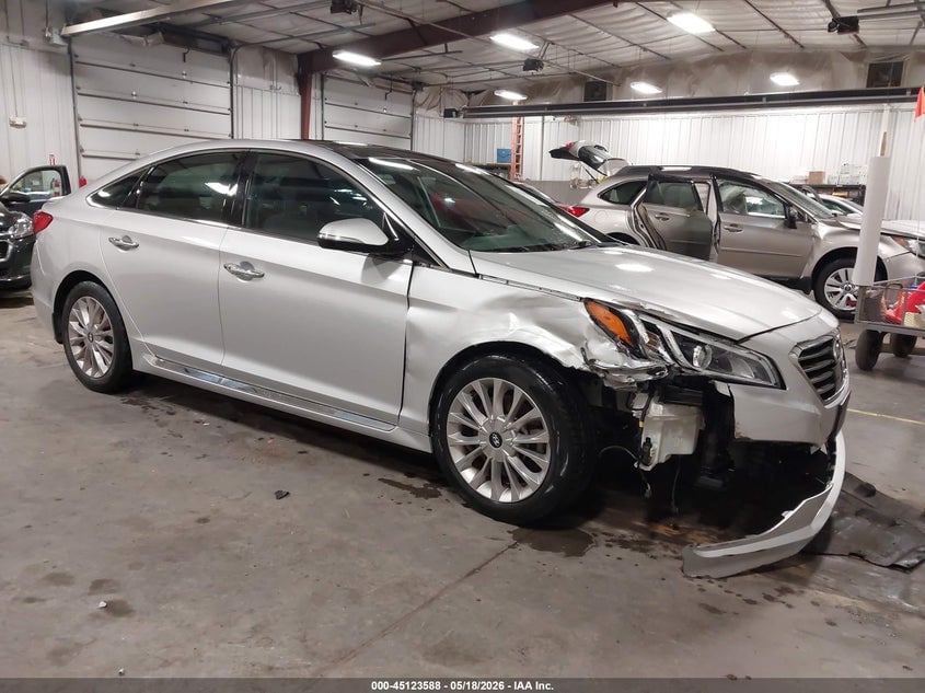 2015 HYUNDAI SONATA LIMITED | 5NPE34AF4FH026961 | UPCARS