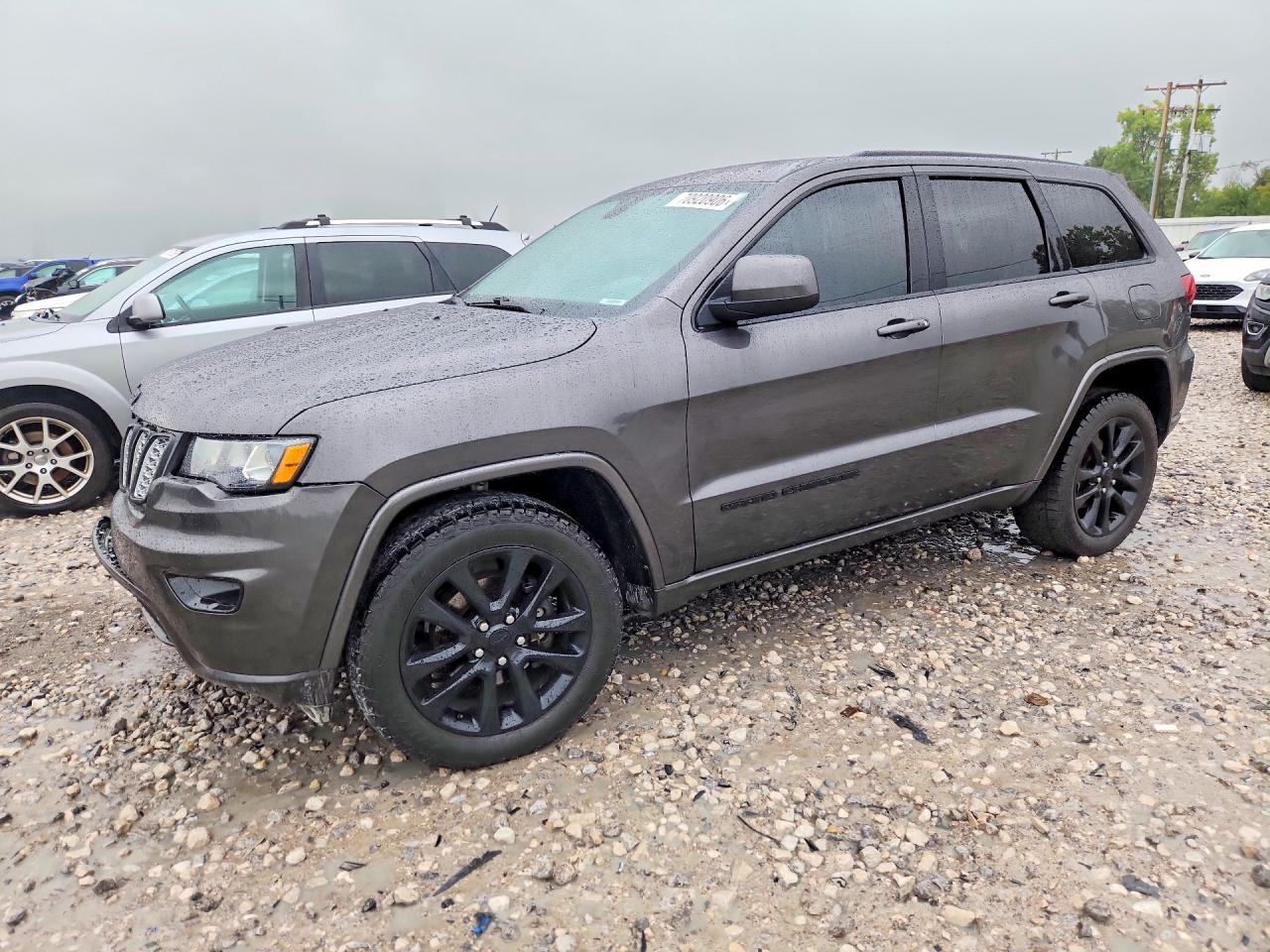 2018 JEEP GRAND CHER LAREDO | 1C4RJFAGXJC214691 | UPCARS