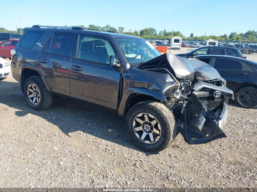 2018 TOYOTA 4RUNNER TRD OFF ROAD PREMIUM | JTEBU5JR7J5603079 | UPCARS