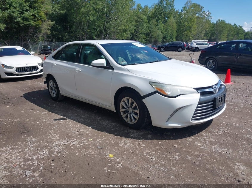 2015 TOYOTA CAMRY LE | 4T1BF1FK2FU030670 | UPCARS