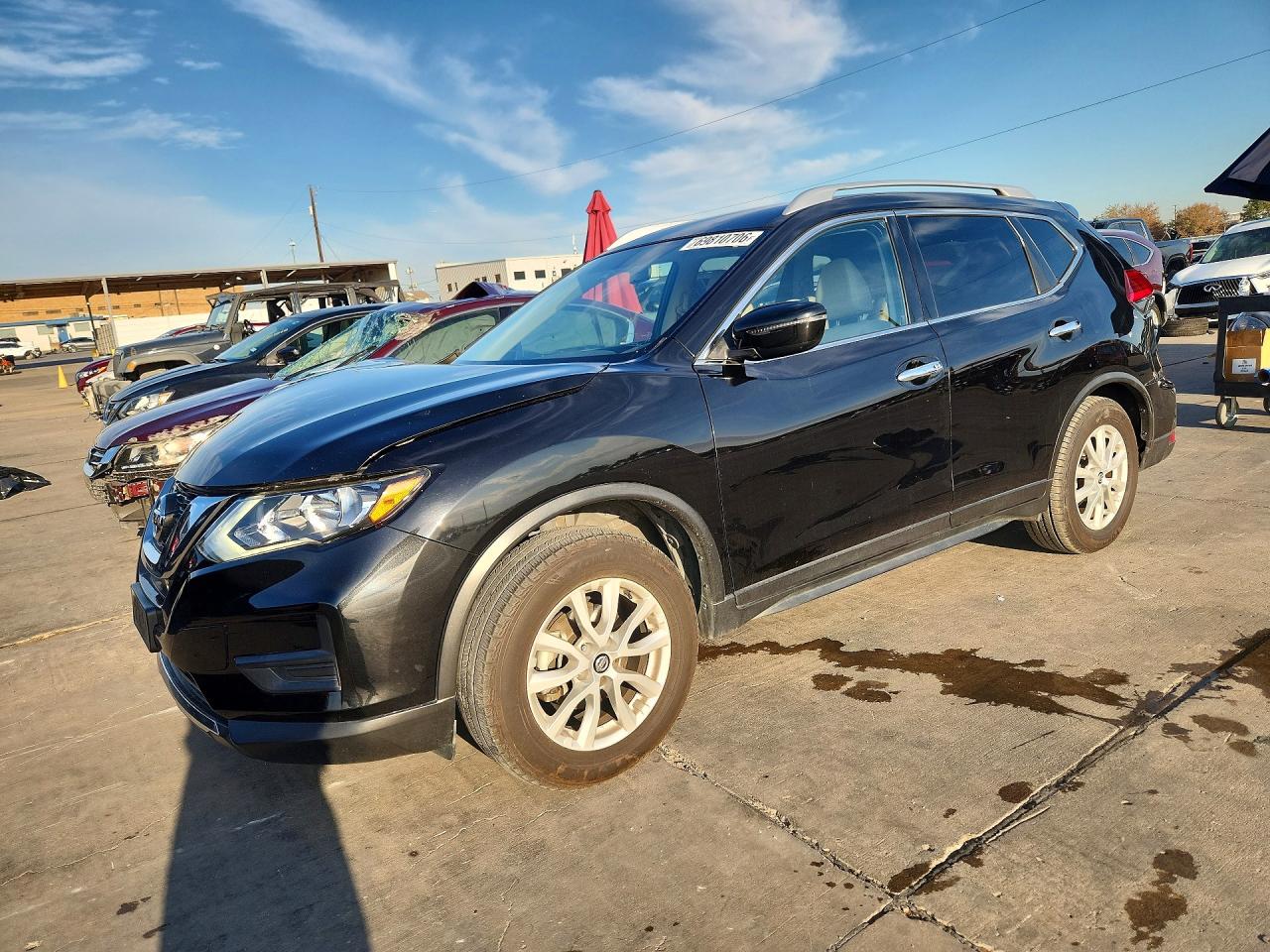 2017 NISSAN ROGUE SV | JN8AT2MT1HW142348 | UPCARS