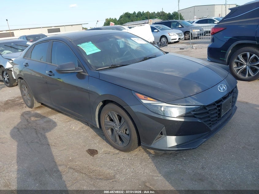 2022 HYUNDAI ELANTRA SEL | 5NPLM4AG2NH057895 | UPCARS