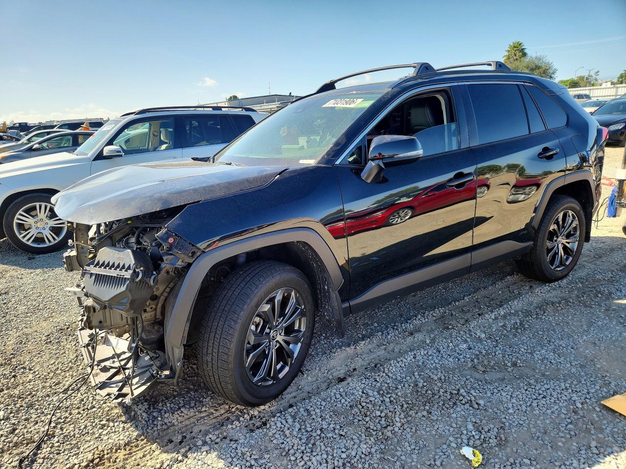 2024 TOYOTA RAV4 XLE PREMIUM | JTMB6RFV8RD122285 | UPCARS